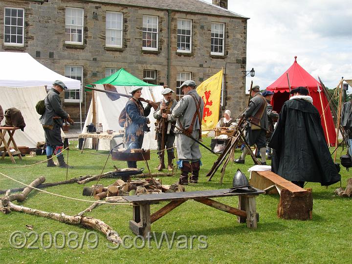 DSC00144-01.jpg - Sealed Knot - Scots Brigade.Frasers, Gordons and O`Cahans at Blackness 2006Credit: Photo taken by Joan Lindsay of Sir William Gordons