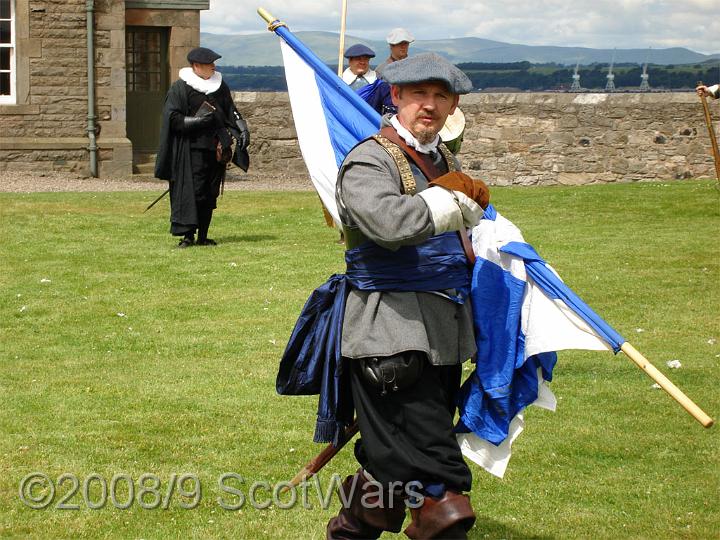 DSC00210-01.jpg - Sealed Knot - Scots Brigade.Frasers, Gordons and O`Cahans at Blackness 2006Credit: Photo taken by Joan Lindsay of Sir William Gordons