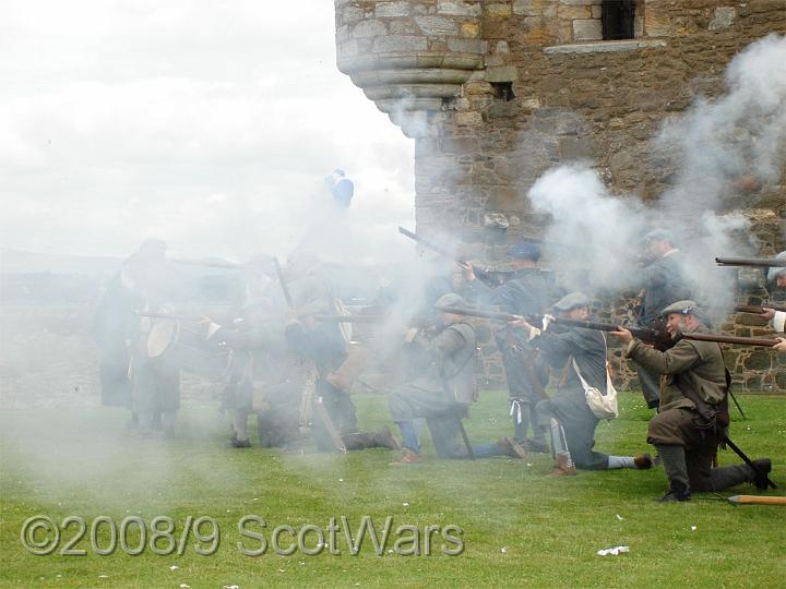 DSC00215-01.jpg - Sealed Knot - Scots Brigade.Frasers, Gordons and O`Cahans at Blackness 2006Credit: Photo taken by Joan Lindsay of Sir William Gordons