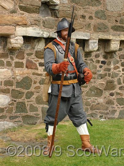 DSC00238-01.jpg - Sealed Knot - Scots Brigade.Frasers, Gordons and O`Cahans at Blackness 2006Credit: Photo taken by Joan Lindsay of Sir William Gordons