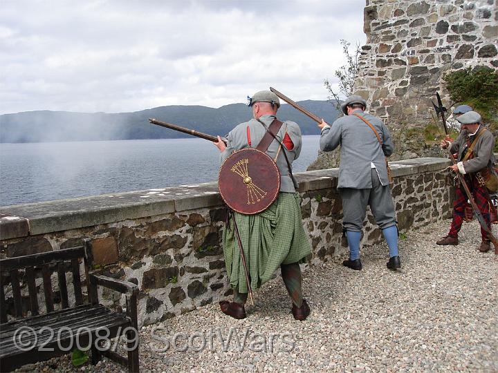 DSC00503-01.jpg - Sealed Knot - Scots BrigadeFrasers and Gordons at Duart castle, Mull, 2006Credit: Photo taken by Joan Lindsay