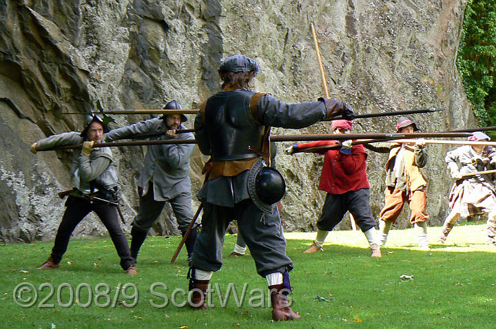 Dumbarton-038.jpg - SK event, June 2008, Scots Brigade at Dumbarton Castle.Frasers, Gordons, O`Cahans and Lachtnans. Credit Joan Lindsay of Gordons Coy.