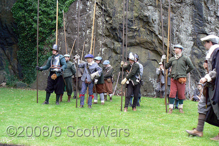 Dumbarton-073.jpg - SK event, June 2008, Scots Brigade at Dumbarton Castle.Frasers, Gordons, O`Cahans and Lachtnans. Credit Joan Lindsay of Gordons Coy.