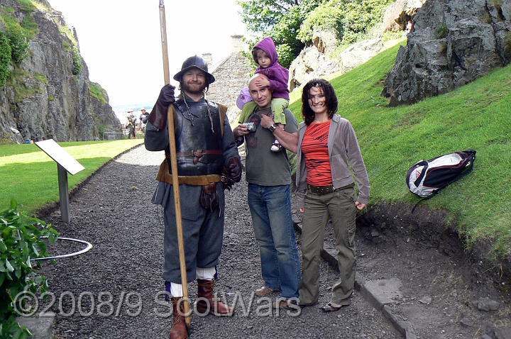 Dumbarton-106.jpg - SK event, June 2008, Scots Brigade at Dumbarton Castle.Frasers, Gordons, O`Cahans and Lachtnans. Credit Joan Lindsay of Gordons Coy.