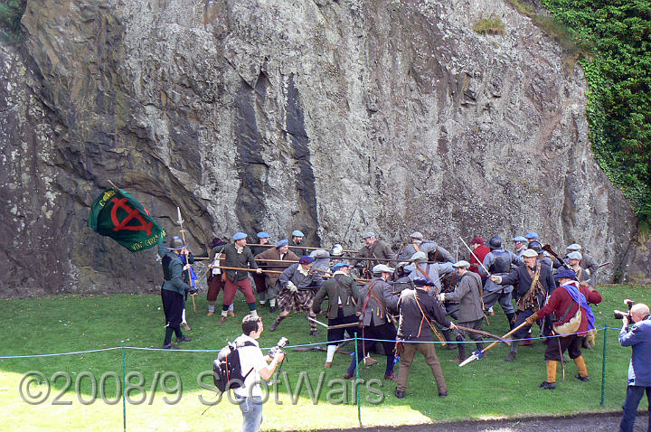 Dumbarton-126.jpg - SK event, June 2008, Scots Brigade at Dumbarton Castle.Frasers, Gordons, O`Cahans and Lachtnans. Credit Joan Lindsay of Gordons Coy.