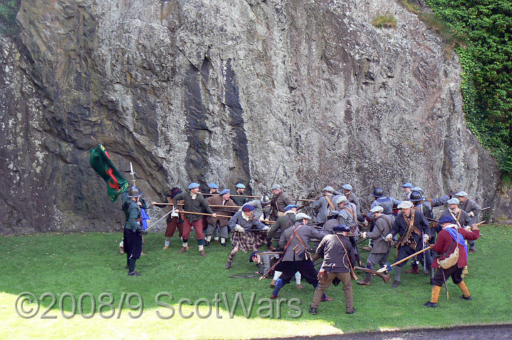 Dumbarton-127.jpg - SK event, June 2008, Scots Brigade at Dumbarton Castle.Frasers, Gordons, O`Cahans and Lachtnans. Credit Joan Lindsay of Gordons Coy.