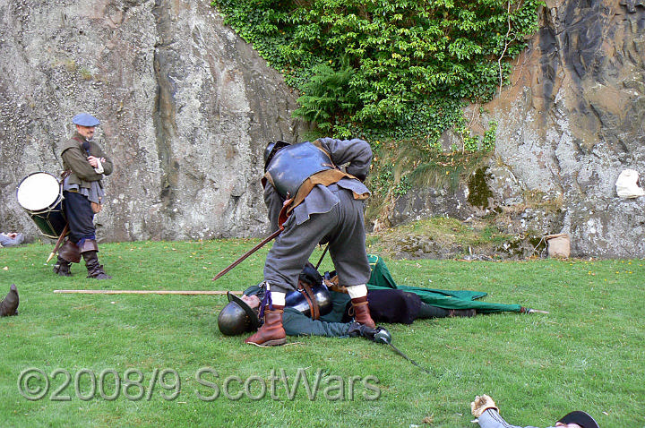 Dumbarton-143.jpg - SK event, June 2008, Scots Brigade at Dumbarton Castle.Frasers, Gordons, O`Cahans and Lachtnans. Credit Joan Lindsay of Gordons Coy.