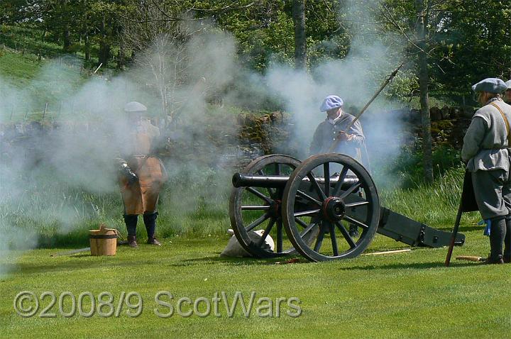 Edzell-2007-163.jpg - Sealed Knot - Scots BrigadeFrasers and Gordons at Edzell castle, May 2007Credit: Photo taken by Joan Lindsay of Sir William Gordons