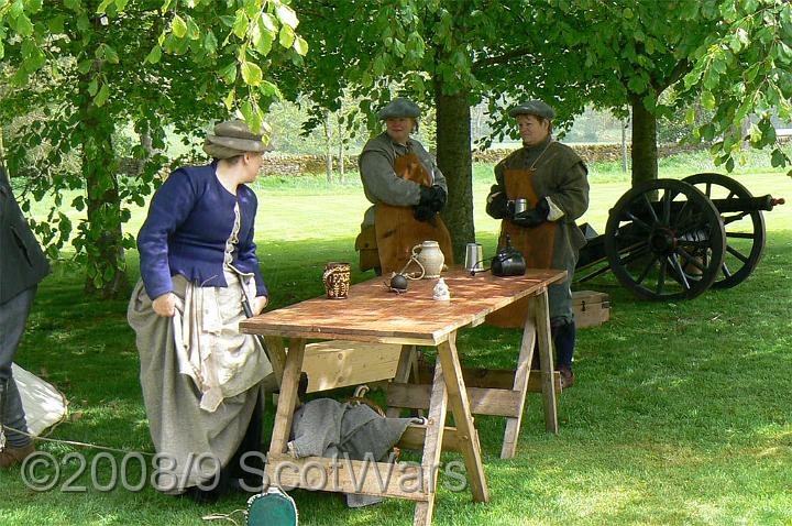 Edzell-2007-228.jpg - Sealed Knot - Scots BrigadeFrasers and Gordons at Edzell castle, May 2007Credit: Photo taken by Joan Lindsay of Sir William Gordons