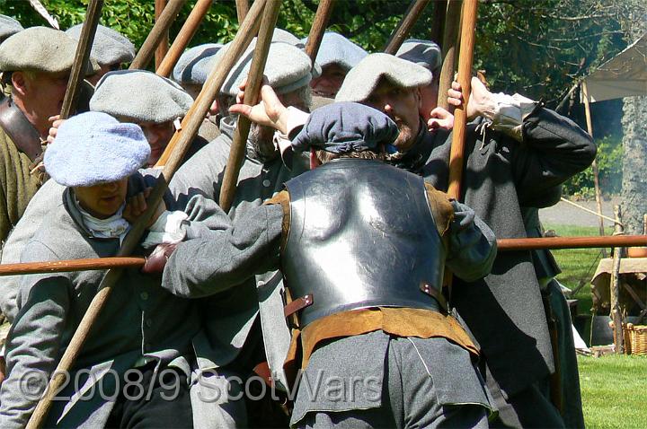 Edzell-2007-511.jpg - Sealed Knot - Scots BrigadeFrasers and Gordons at Edzell castle, May 2007Credit: Photo taken by Joan Lindsay of Sir William Gordons