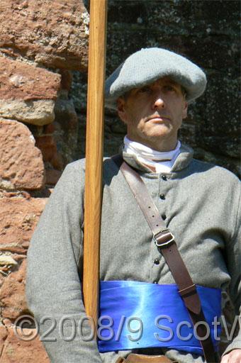 Edzell-2007-548.jpg - Sealed Knot - Scots BrigadeFrasers and Gordons at Edzell castle, May 2007Credit: Photo taken by Joan Lindsay of Sir William Gordons