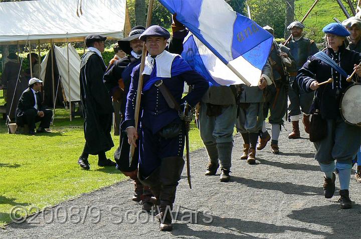 Edzell-2007-689.jpg - Sealed Knot - Scots BrigadeFrasers and Gordons at Edzell castle, May 2007Credit: Photo taken by Joan Lindsay of Sir William Gordons