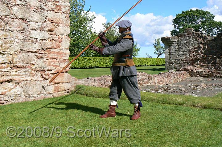 Edzell-2007-748.jpg - Sealed Knot - Scots BrigadeFrasers and Gordons at Edzell castle, May 2007Credit: Photo taken by Joan Lindsay of Sir William Gordons