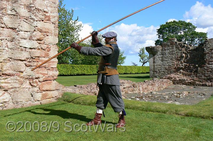 Edzell-2007-752.jpg - Sealed Knot - Scots BrigadeFrasers and Gordons at Edzell castle, May 2007Credit: Photo taken by Joan Lindsay of Sir William Gordons