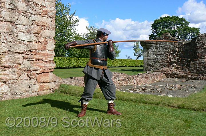 Edzell-2007-758.jpg - Sealed Knot - Scots BrigadeFrasers and Gordons at Edzell castle, May 2007Credit: Photo taken by Joan Lindsay of Sir William Gordons