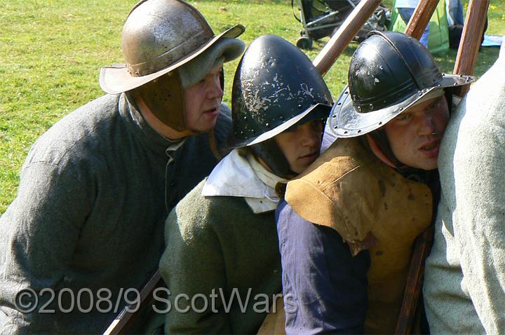 morpeth-2007-123.jpg - Sealed Knot - Scots Brigade; Frasers and Gordons at Glenhams Morpeth event, April 2007Credit: Photo taken by Joan Lindsay of Sir William Gordons