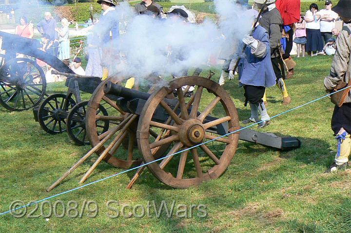 morpeth-2007-246.jpg - Sealed Knot - Scots Brigade; Frasers and Gordons at Glenhams Morpeth event, April 2007Credit: Photo taken by Joan Lindsay of Sir William Gordons