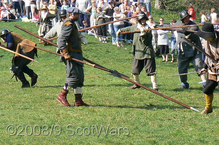 morpeth-2007-261.jpg - Sealed Knot - Scots Brigade; Frasers and Gordons at Glenhams Morpeth event, April 2007Credit: Photo taken by Joan Lindsay of Sir William Gordons