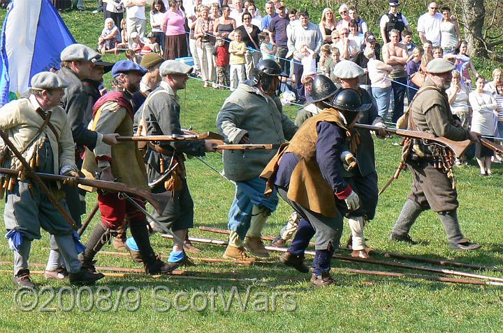 morpeth-2007-265.jpg - Sealed Knot - Scots Brigade; Frasers and Gordons at Glenhams Morpeth event, April 2007Credit: Photo taken by Joan Lindsay of Sir William Gordons