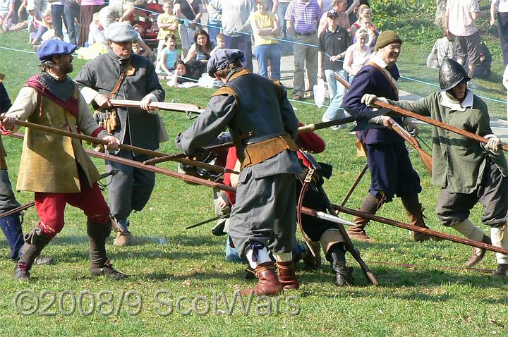 morpeth-2007-307.jpg - Sealed Knot - Scots Brigade; Frasers and Gordons at Glenhams Morpeth event, April 2007Credit: Photo taken by Joan Lindsay of Sir William Gordons