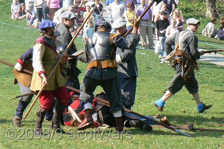 morpeth-2007-312.jpg - Sealed Knot - Scots Brigade; Frasers and Gordons at Glenhams Morpeth event, April 2007Credit: Photo taken by Joan Lindsay of Sir William Gordons