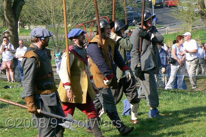 morpeth-2007-325.jpg - Sealed Knot - Scots Brigade; Frasers and Gordons at Glenhams Morpeth event, April 2007Credit: Photo taken by Joan Lindsay of Sir William Gordons