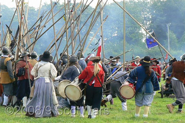 Nantwich-07-028.jpg - Sealed Knot - Scots BrigadeSealed Knot Major, Nantwich, August 2007Credit: Photo taken by Joan Lindsay of Sir William Gordons