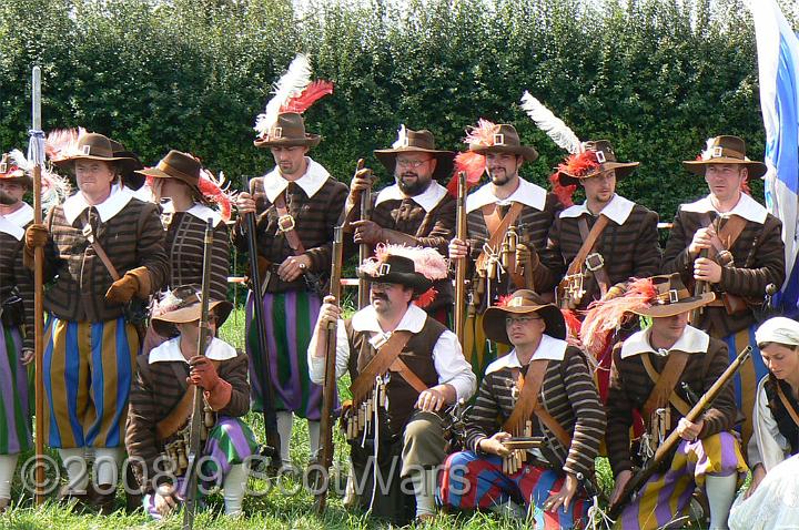 Nantwich-07-084.jpg - Sealed Knot - Scots BrigadeSealed Knot Major, Nantwich, August 2007Credit: Photo taken by Joan Lindsay of Sir William Gordons