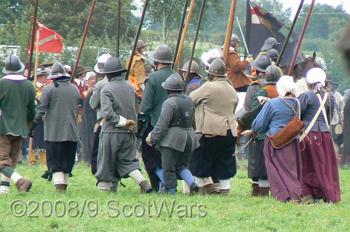 Nantwich-07-131.jpg - Sealed Knot - Scots BrigadeSealed Knot Major, Nantwich, August 2007Credit: Photo taken by Joan Lindsay of Sir William Gordons