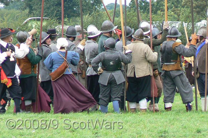 Nantwich-07-133.jpg - Sealed Knot - Scots BrigadeSealed Knot Major, Nantwich, August 2007Credit: Photo taken by Joan Lindsay of Sir William Gordons