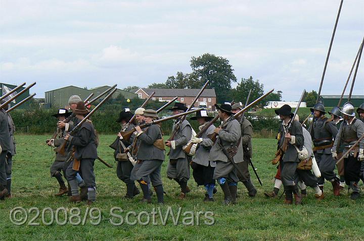 Nantwich-07-150.jpg - Sealed Knot - Scots BrigadeSealed Knot Major, Nantwich, August 2007Credit: Photo taken by Joan Lindsay of Sir William Gordons