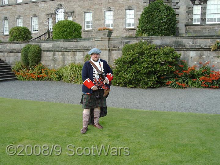 0508.jpg - Glenbucket's at Pollock House (Rab)