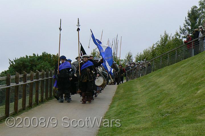 Urquhart-2007-134.jpg - Sealed Knot - Scots BrigadeFrasers, Gordons, O`Cahans and Lachtnans at Urquhart castle, June 2007Credit: Photo taken by Joan Lindsay of Sir William Gordons