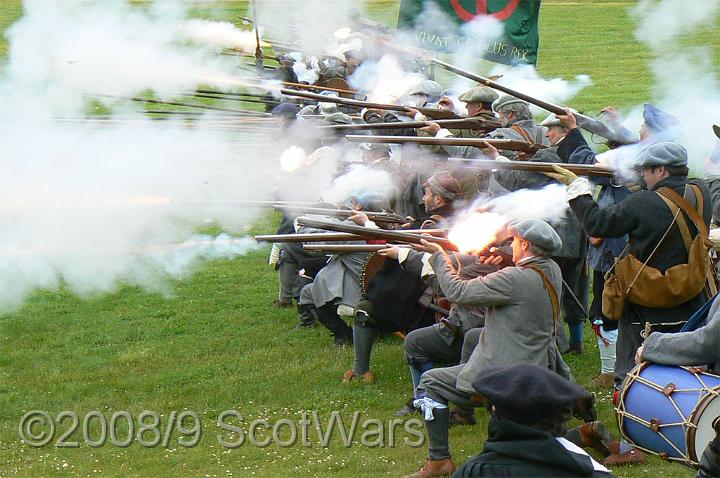 Urquhart-2007-159.jpg - Sealed Knot - Scots BrigadeFrasers, Gordons, O`Cahans and Lachtnans at Urquhart castle, June 2007Credit: Photo taken by Joan Lindsay of Sir William Gordons