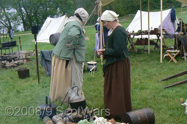 Urquhart-2007-242.jpg - Sealed Knot - Scots BrigadeFrasers, Gordons, O`Cahans and Lachtnans at Urquhart castle, June 2007Credit: Photo taken by Joan Lindsay of Sir William Gordons