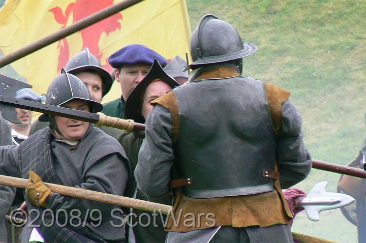 Urquhart-2007-480.jpg - Sealed Knot - Scots BrigadeFrasers, Gordons, O`Cahans and Lachtnans at Urquhart castle, June 2007Credit: Photo taken by Joan Lindsay of Sir William Gordons