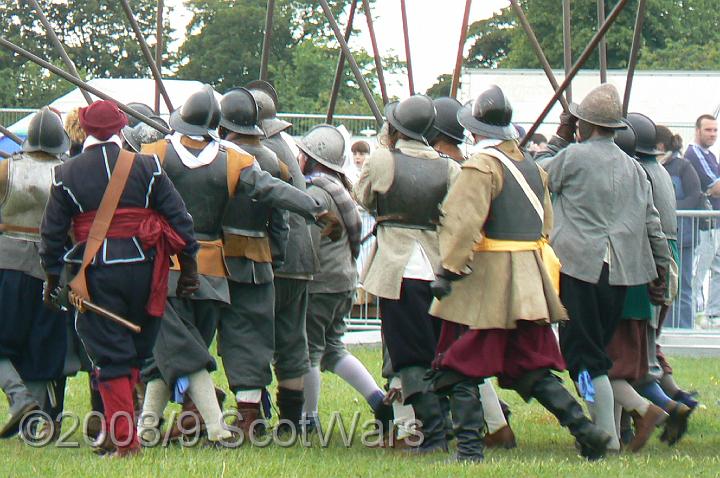 Walton_Hall_27.jpg - Image taken at Liverpool Military Show,  May 2007, at Walton Hall Park.Image provided by Joan Lindsay of the Earl of Loudoun's Regt. Copyright held by Joan Lindsay.